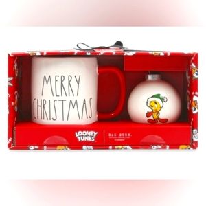 RAE DUNN LOONEY TUNES™ "MERRY CHRISTMAS" MUG + ORNAMENT WITH TWEETY BIRD ICON